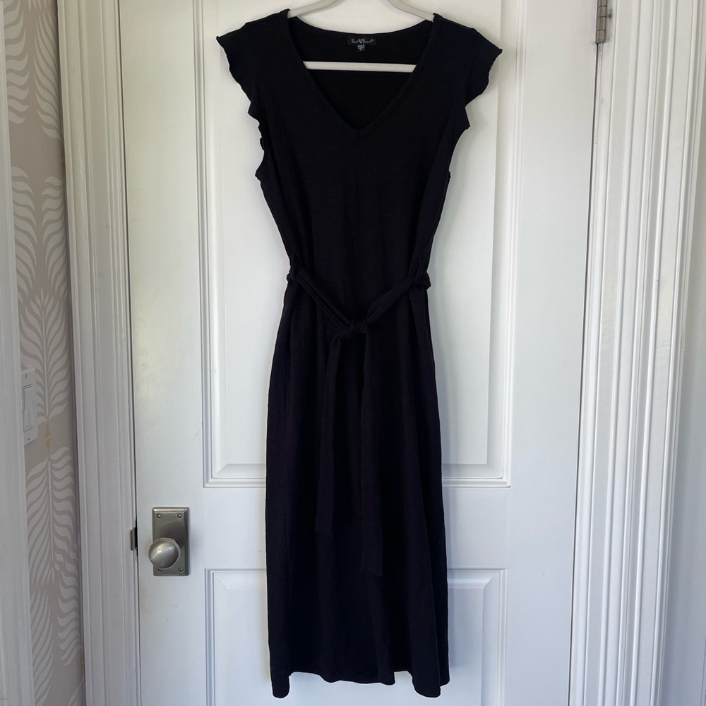 Velvet Heart Los Angeles, Black Casual Midi Tshirt Dress, Flutter Sleeve, Size M